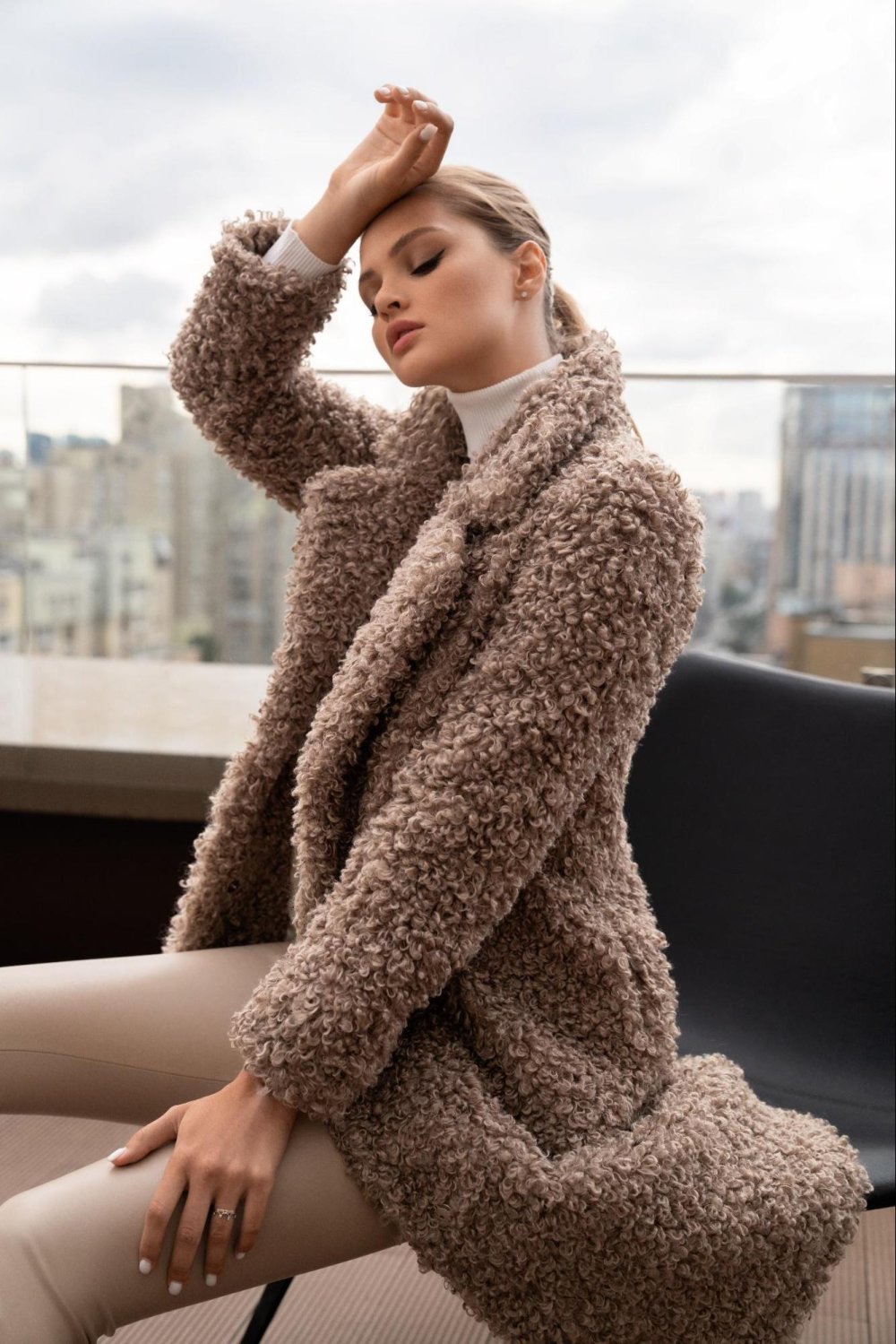 Плюшевое пальто