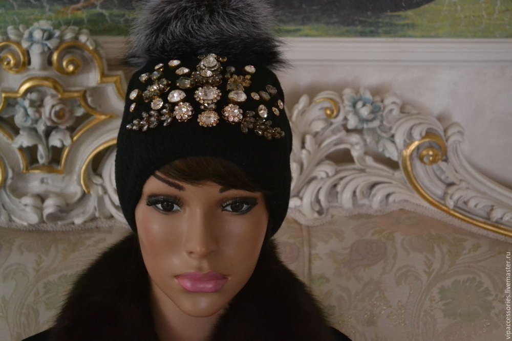 Композиция из страз зимняя на шапки