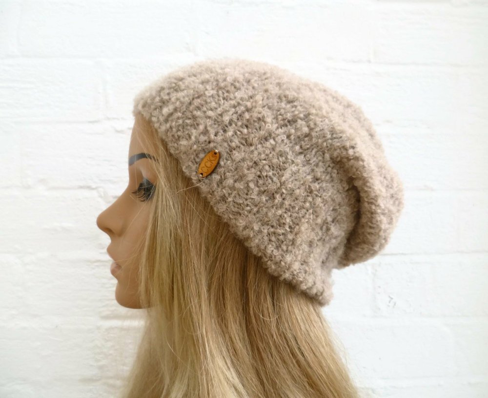 Шапка из Alpaca boucle Drops