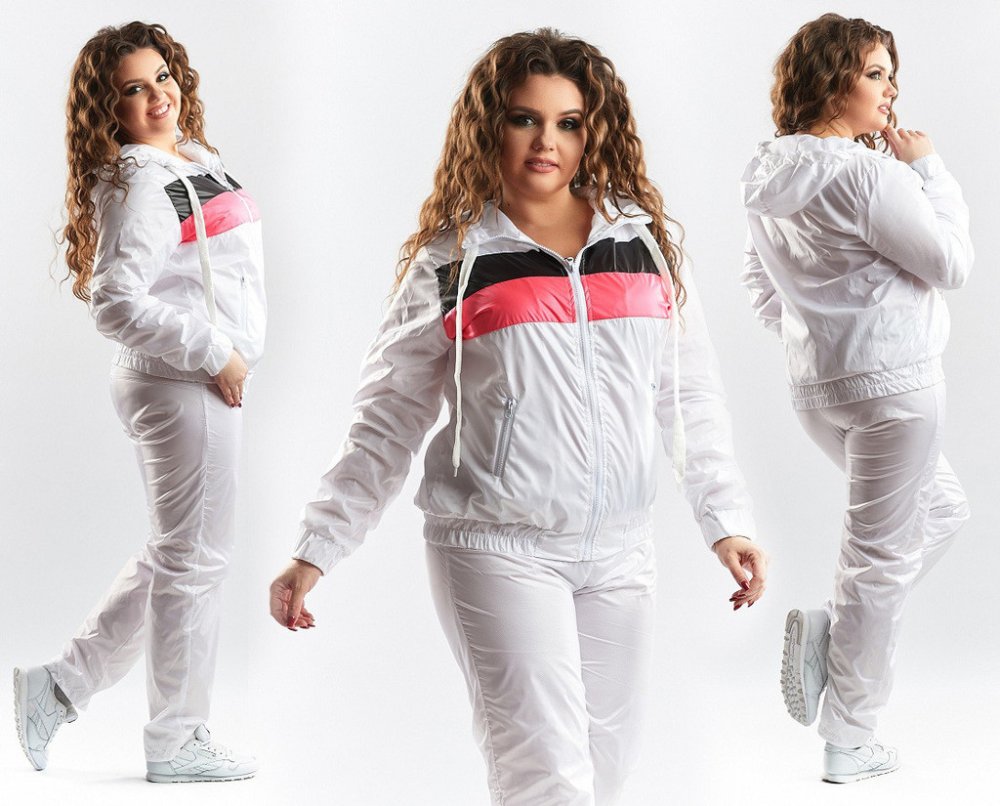 Спортивный костюм из плащевки женский