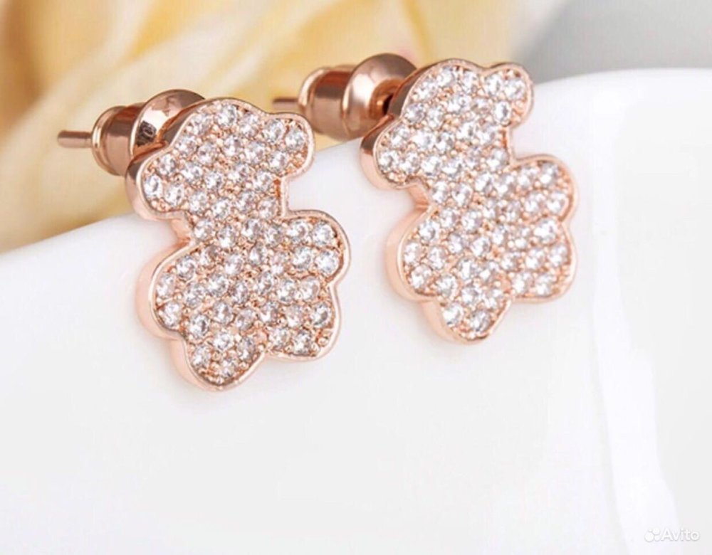 Тоус серьги с мишками на ухе