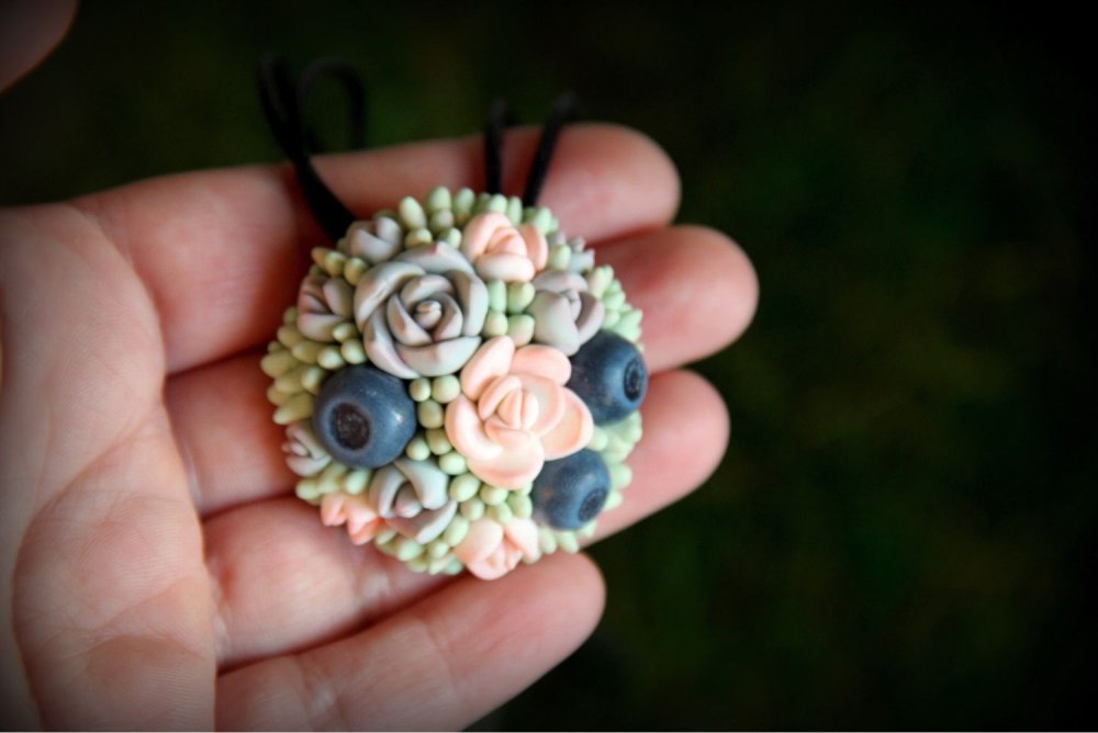 Фигурки для брошь из полимерной глины