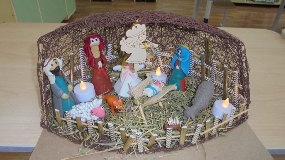 Поделки на Рождество вертеп Иисуса Христа