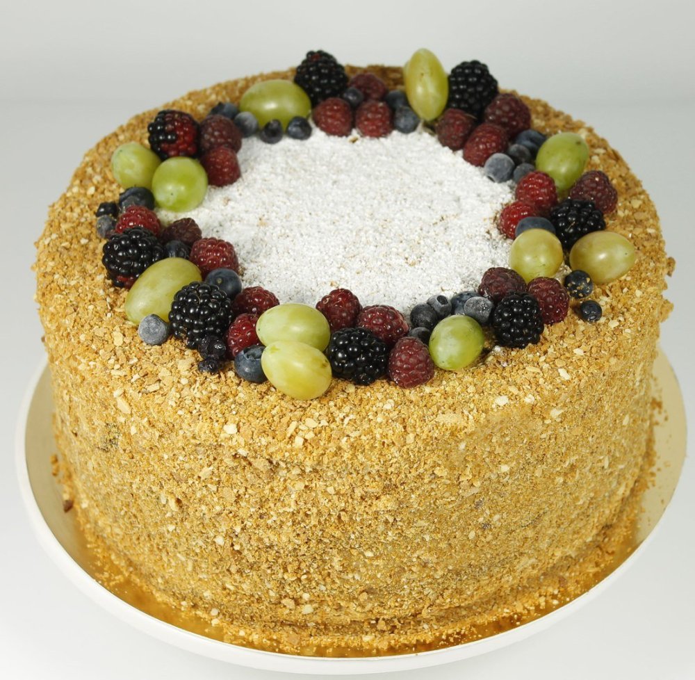 Украшение медового торта